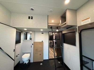 2026 Jayco Seismic - Photo 29