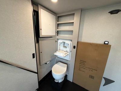 2026 Jayco Seismic - Photo 35