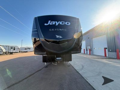2026 Jayco Seismic - Photo 3
