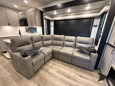 2026 Jayco Seismic - Photo 41