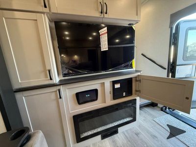2026 Jayco Seismic - Photo 46