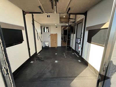 2026 Jayco Seismic - Photo 23