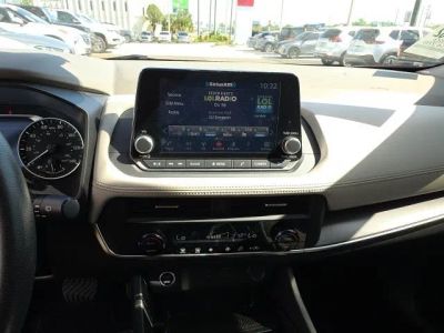 2023 Nissan Rogue — photo 17 view