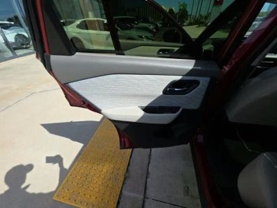 2023 Nissan Rogue — photo 22 view