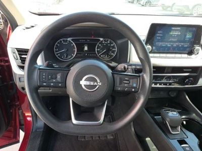 2023 Nissan Rogue — photo 15 view