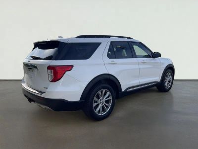 2020 Ford Explorer — interior view
