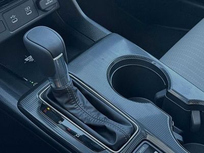 2026 Honda Civic Sedan Hybrid - Photo 17