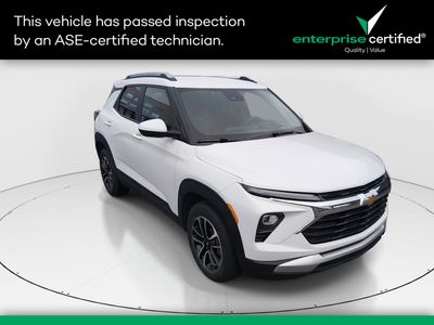 2025 Chevrolet Trailblazer FWD 4dr LT — front three-quarter view