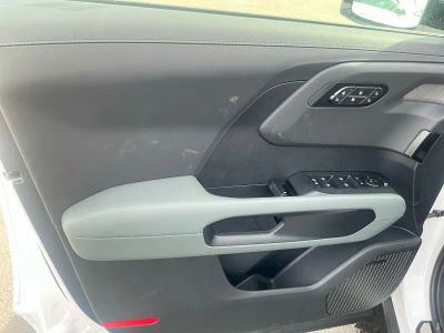 2027 Kia Telluride Hybrid — photo 16 view