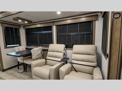 2025 Keystone RV Montana - Photo 26