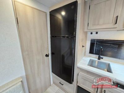 2024 Della Terra 220RBLE — photo 12 view
