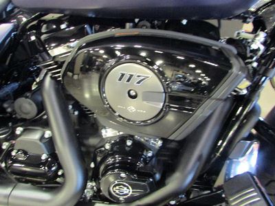 2025 Harley-Davidson FLHX - Street Glide - Photo 12