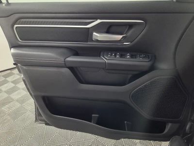 2026 Ram 1500 — photo 17 view