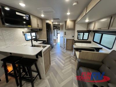 2025 Ember RV E-Series - Photo 12