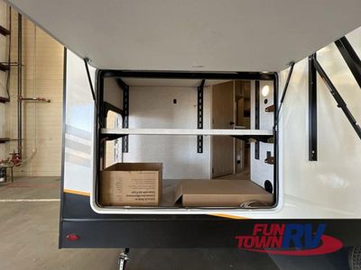 2025 Ember RV E-Series - Photo 11