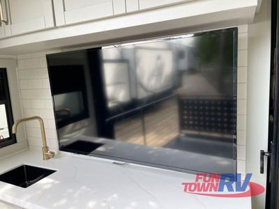 2026 Brinkley Model Z - Photo 12