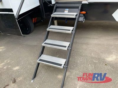 2026 Brinkley Model Z - Photo 7