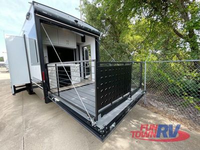 2026 Brinkley Model Z - Photo 2