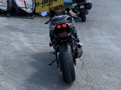 2026 Suzuki GSX-R750 — engine compartment view