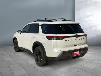 2026 Nissan Pathfinder - Photo 4