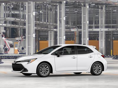 2026 Toyota Corolla Hatchback - Photo 5