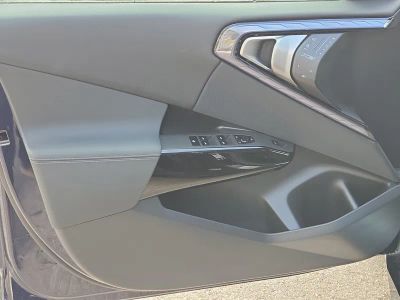 2026 BMW X3 — photo 18 view