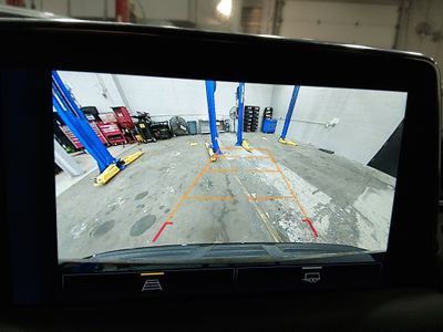 2024 Chevrolet Suburban - Photo 17