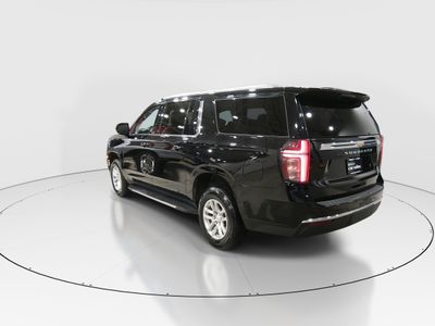 2024 Chevrolet Suburban - Photo 5