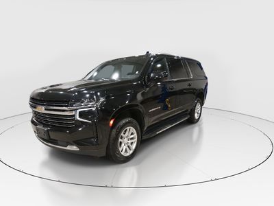 2024 Chevrolet Suburban - Photo 3