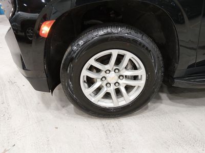 2024 Chevrolet Suburban - Photo 10