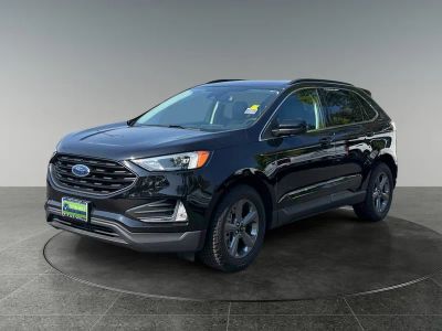 2022 Ford Edge — rear three-quarter view