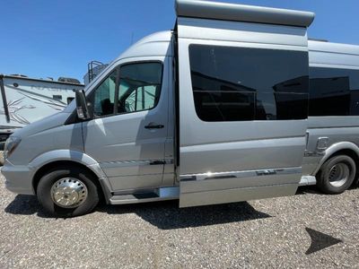 2016 Winnebago ERA — interior view