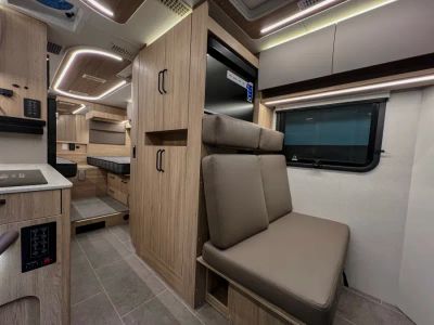 2026 Leisure Travel Vans UNITY - Photo 6