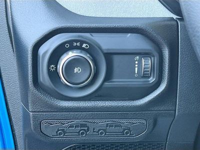 2026 Jeep Wrangler — photo 10 view