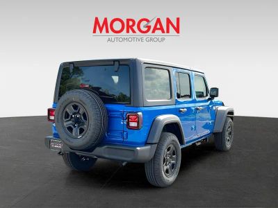 2026 Jeep Wrangler — photo 7 view