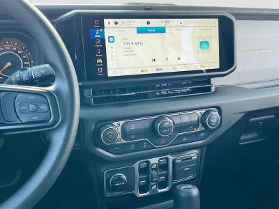 2026 Jeep Wrangler — photo 14 view