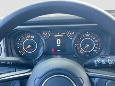 2026 Jeep Wrangler — photo 12 view