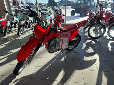 2025 Honda CRF125F - Photo 2