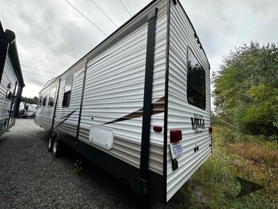 2017 Forest River RV Salem Villa Series - Photo 4