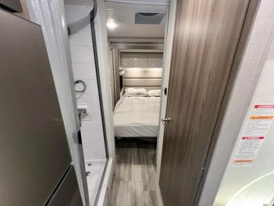 2026 Thor Motor Coach DELANO — photo 19 view