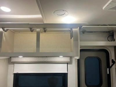 2026 Thor Motor Coach DELANO — photo 15 view