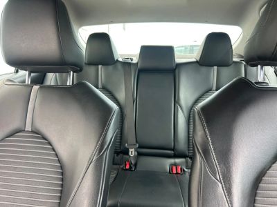 2020 Toyota Camry - Photo 15