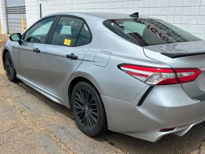 2020 Toyota Camry - Photo 5