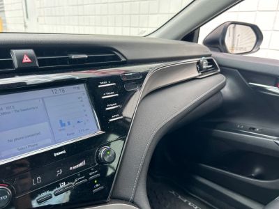 2020 Toyota Camry - Photo 13