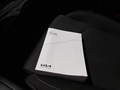 2024 Kia Forte — photo 17 view