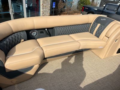 2026 Barletta Lusso L25UC - Photo 15