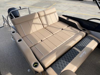 2026 Barletta Lusso L25UC - Photo 5