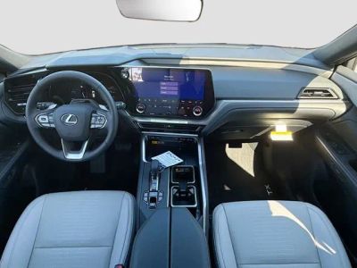 2026 Lexus TX — photo 17 view