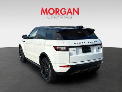 2018 Land Rover Range Rover Evoque — interior view