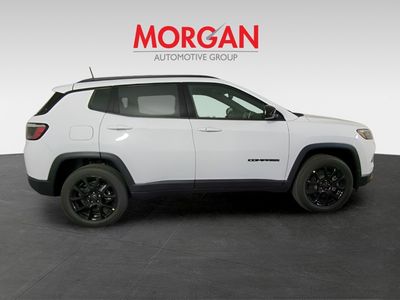 2026 Jeep Compass — photo 8 view